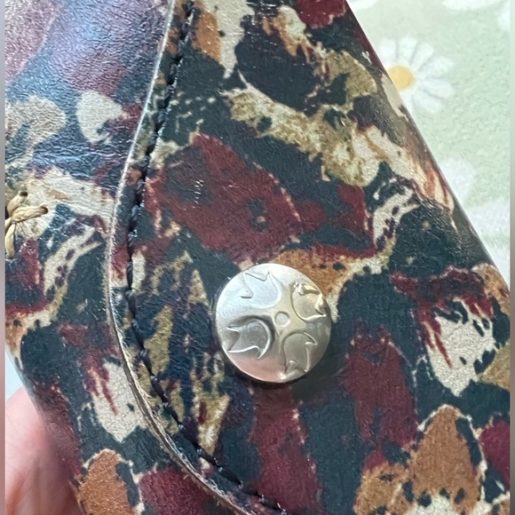 Patricia Nash Leather Glass Case - Picture 3 of 6